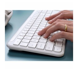 Slika izdelka: Logitech tipkovnica Signature Slim K950, bela, SLO gravura